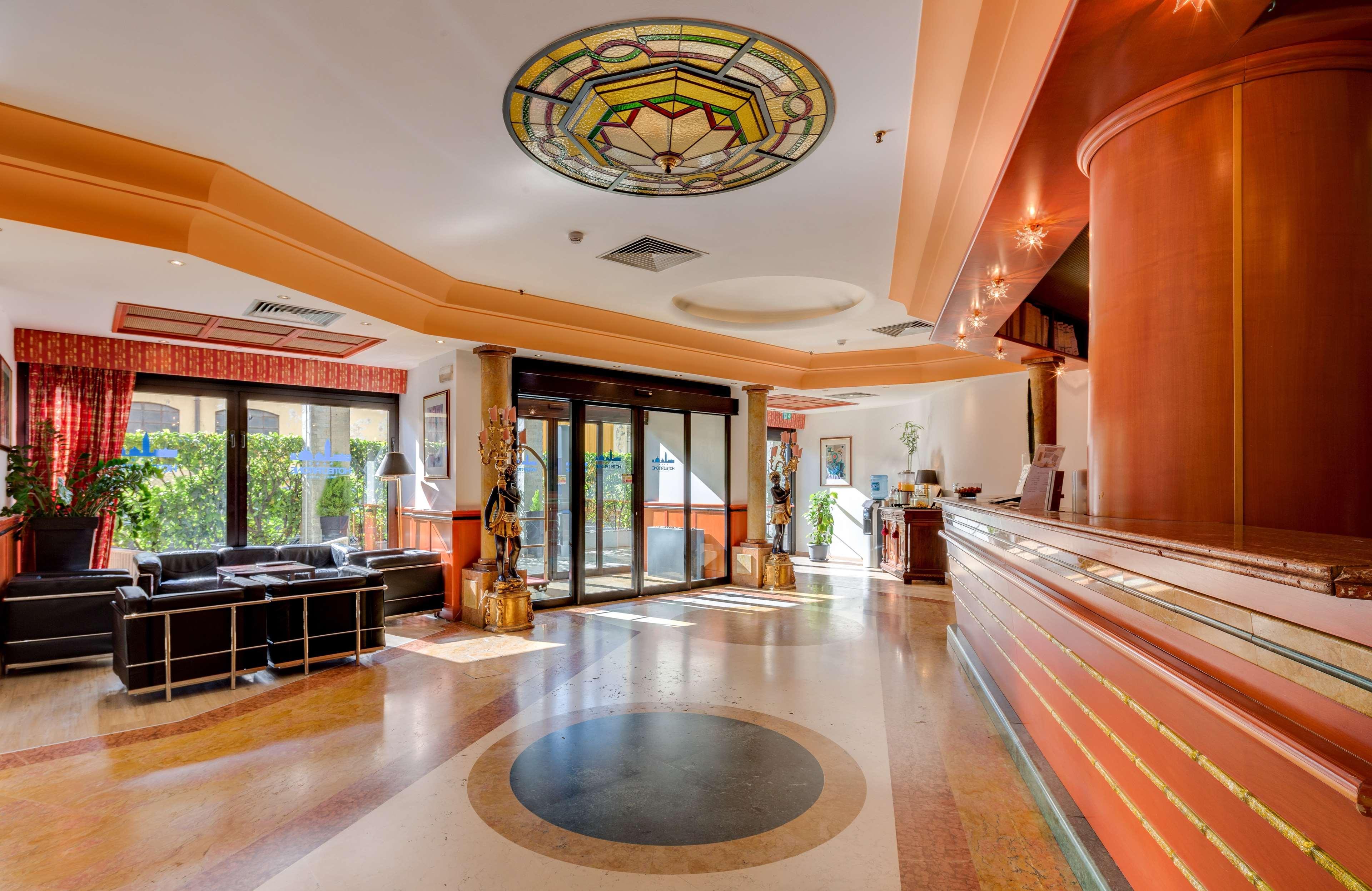 Best Western Hotel Yantai Bagian luar foto
